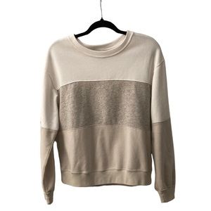 Abercrombie & Fitch Cream 3 Tone Sweater. Women’s Small.